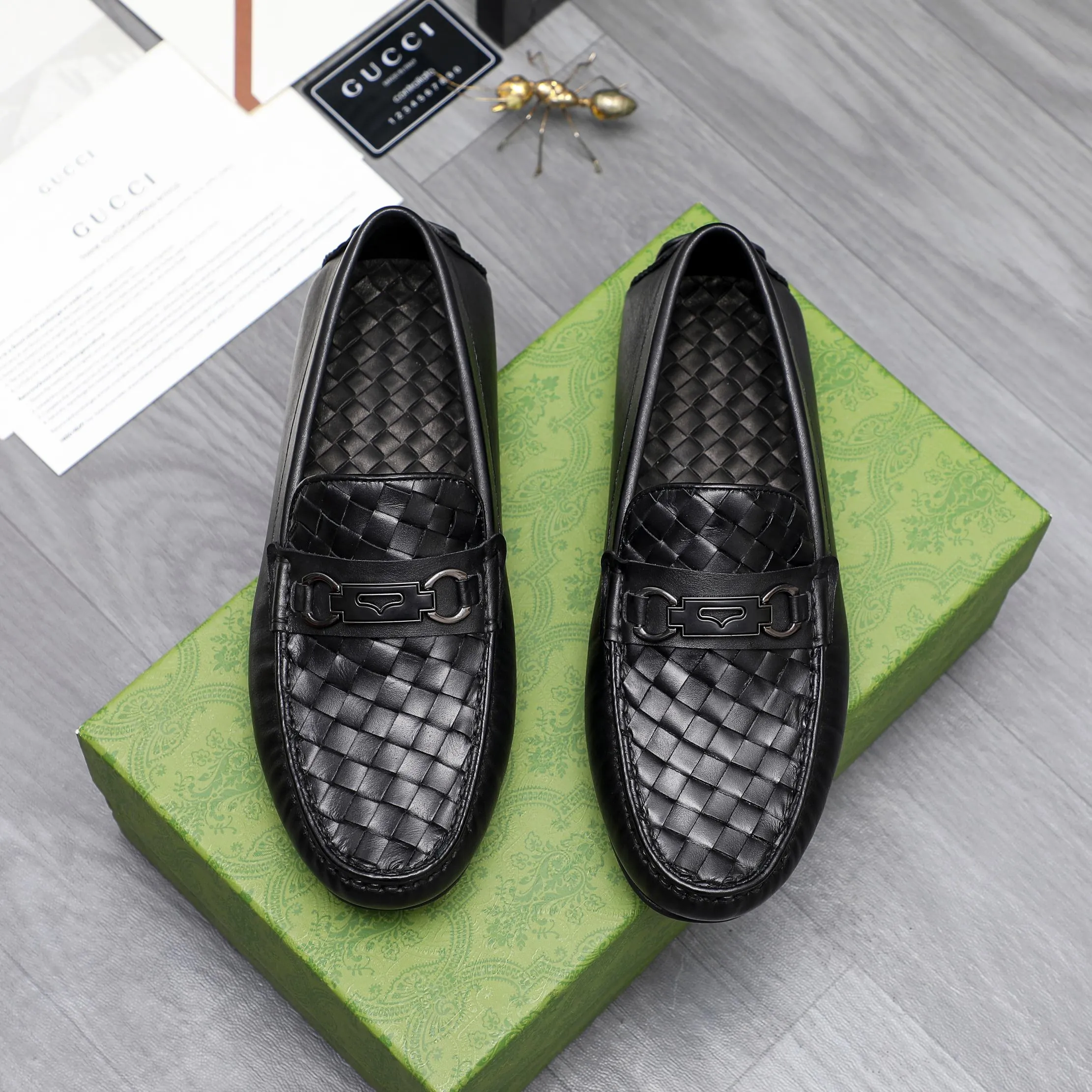 Men's shoes 💰400 Product trademark: GUCCI "Gucci" casual slip-on shoes Regular size: 38-44 (45 is custom-made and non-returnable) Product materials: Selected woven cowhide upper, sheepskin lining, rubber outsole